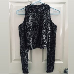 Lace Pattern crop top